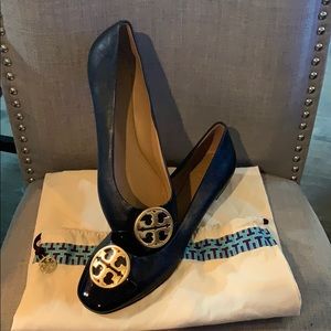 Tori Burch Flats-Navy